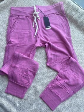 Monrow women’s Hot Pink Jogger Pants